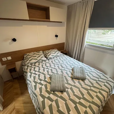 529, Air Conditioning, Near Fun Zone Siblu 4 Διαμέρισμα