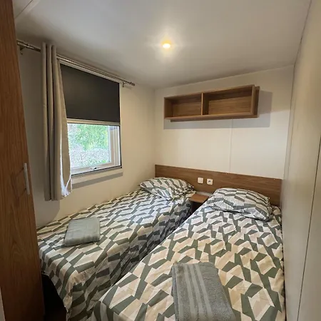 529, Air Conditioning, Near Fun Zone Siblu 4 Apartment Lattes